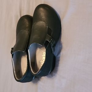 Alegria shoes